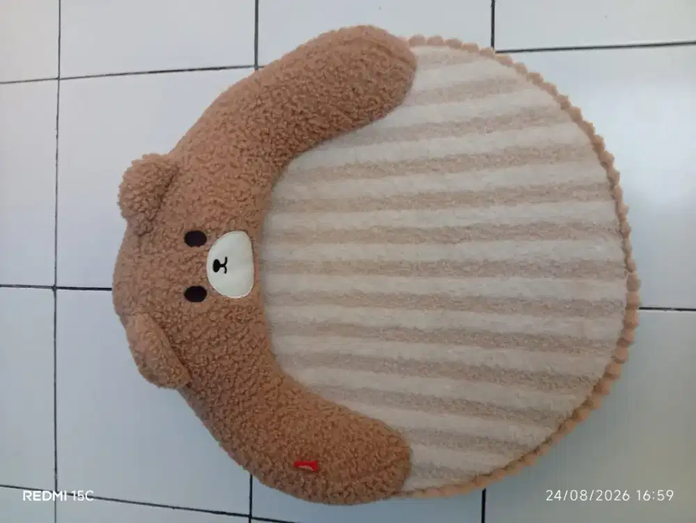 Cute bear bed for cat or dogy