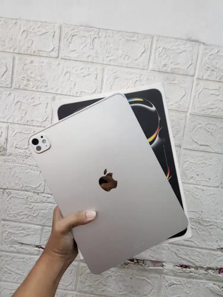 iPad Pro M5 256Gb 11inc Wifi only - Grs resmi iBox 8 bulan #Relax