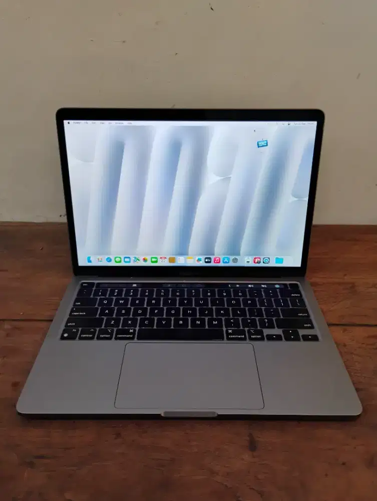 Macbook Pro 13 Inch 2022 M2 24gb/512gb