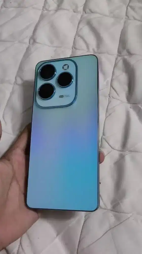 Infinix hot 40pro 8/256  bekas pemakaian sendiri