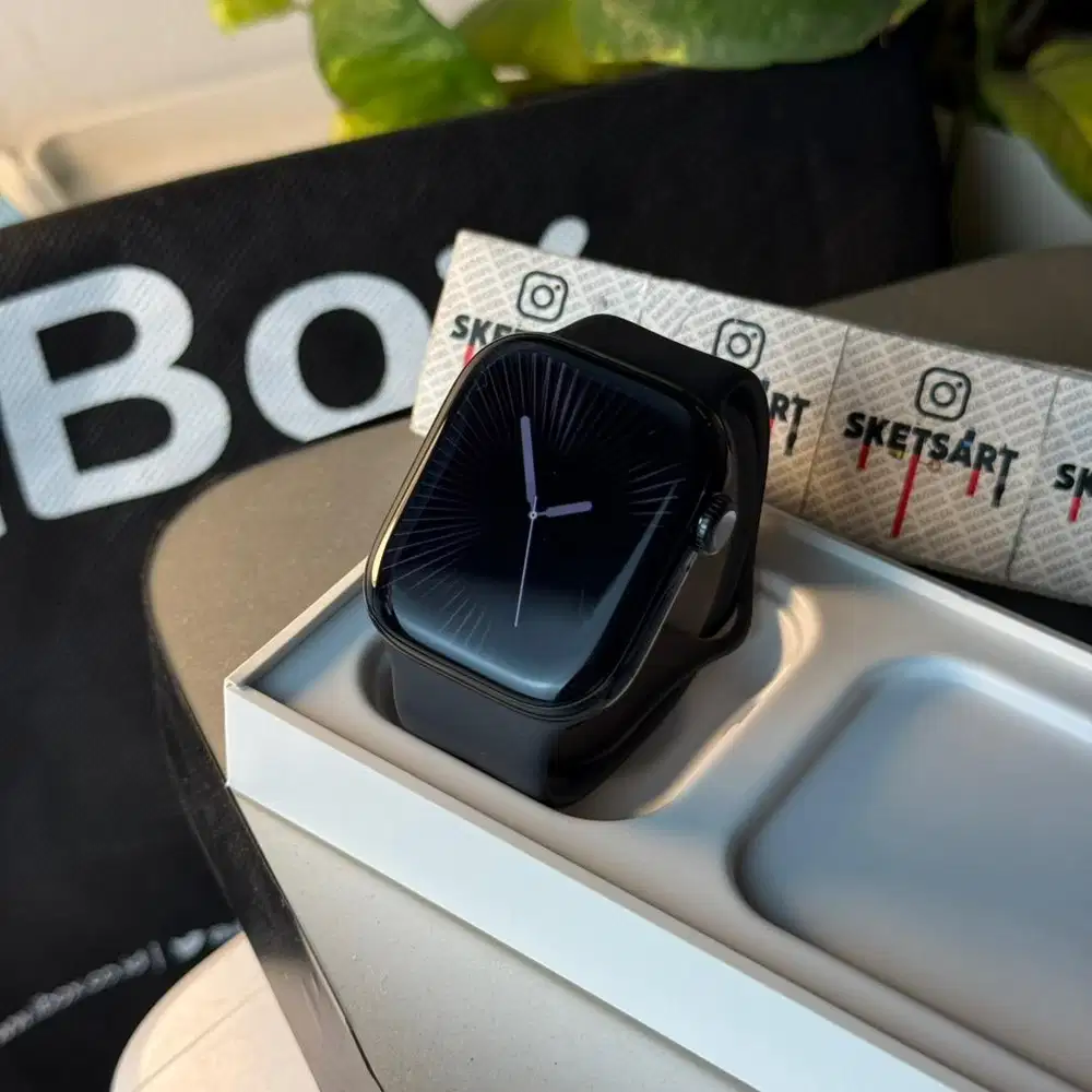 Apple Watch Series 10 42mm Jet Black iBox iwatch Battery Health 100%
