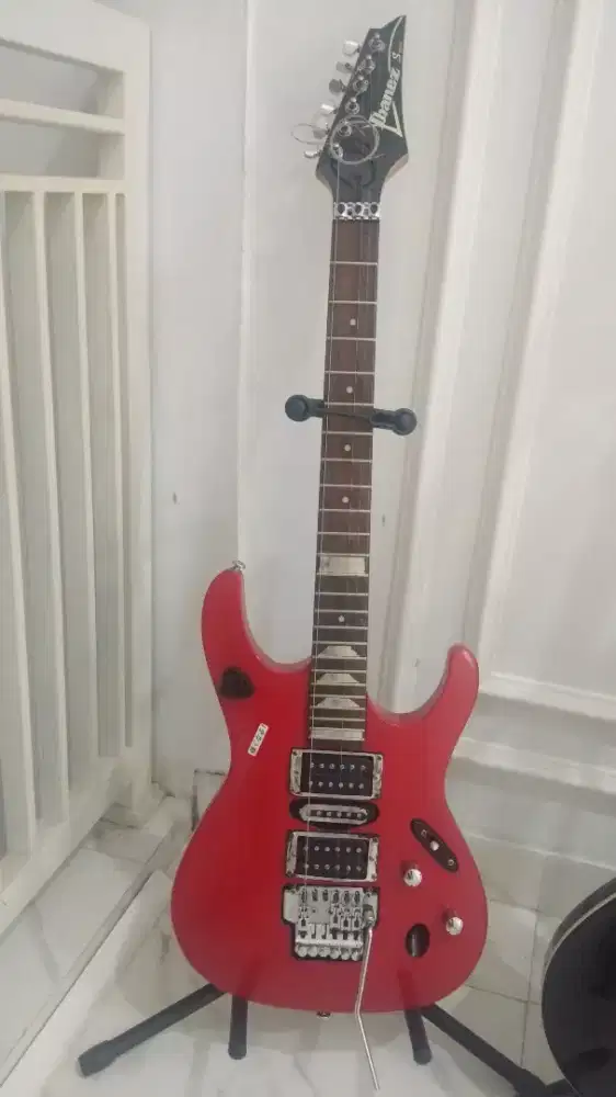 Gitar listrik ibanez Sseries HSH jcraft tremolo updown gaada 3 senar