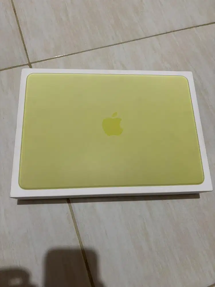Macbook neo 8/512 iboxxxxx segel baru