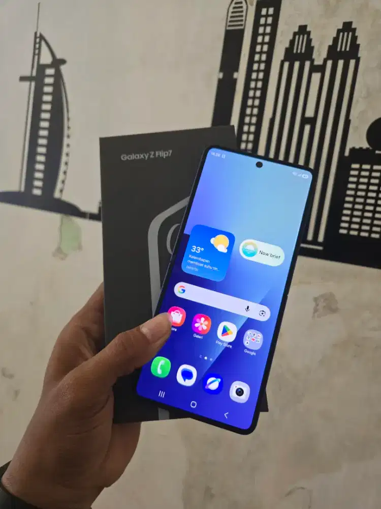 Samsung Z Flip 7 5G 12/512gb Sein Normal
