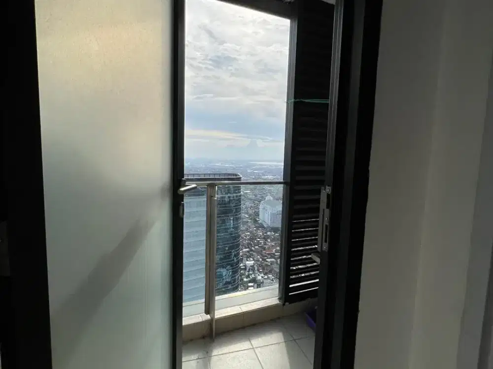 For Sale Apartemen BR The Peak Residence Tunjungan Plaza Surabaya Pusat Full Furnished Private Lift