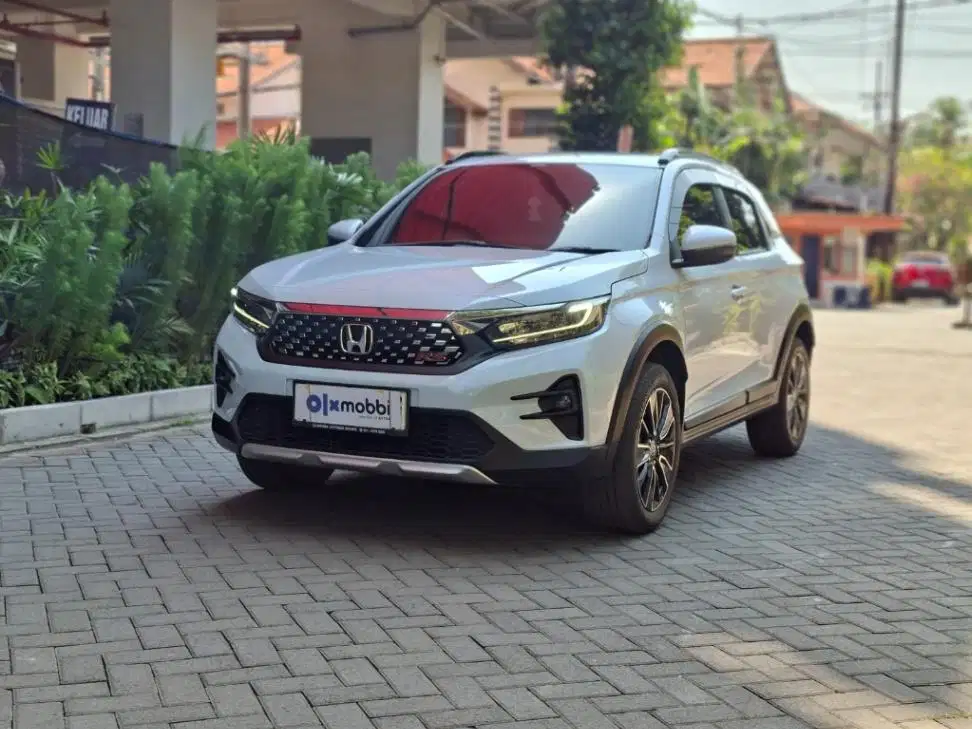 Honda WR-V 1.5 RS Bensin-AT 2023 Putih FFBG