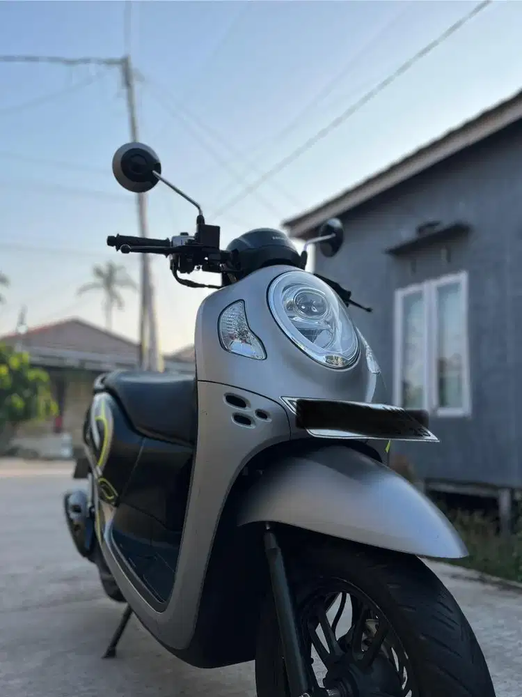 SCOOPY 2024 SPORTY