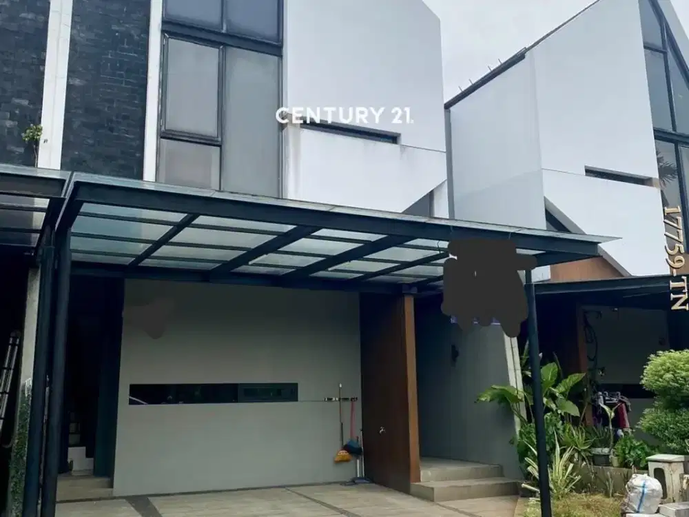 Rumah Nyaman Dengan Bangunan Luas Hadap Taman Di GRAND TREVISTA