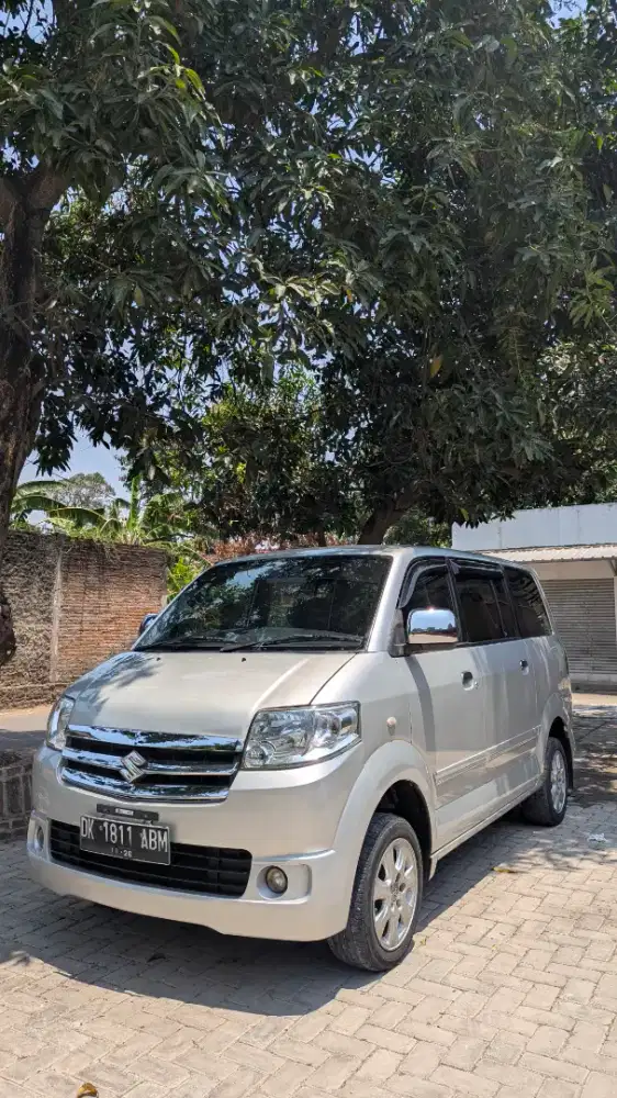 Suzuki APV SGX ARENA 2011