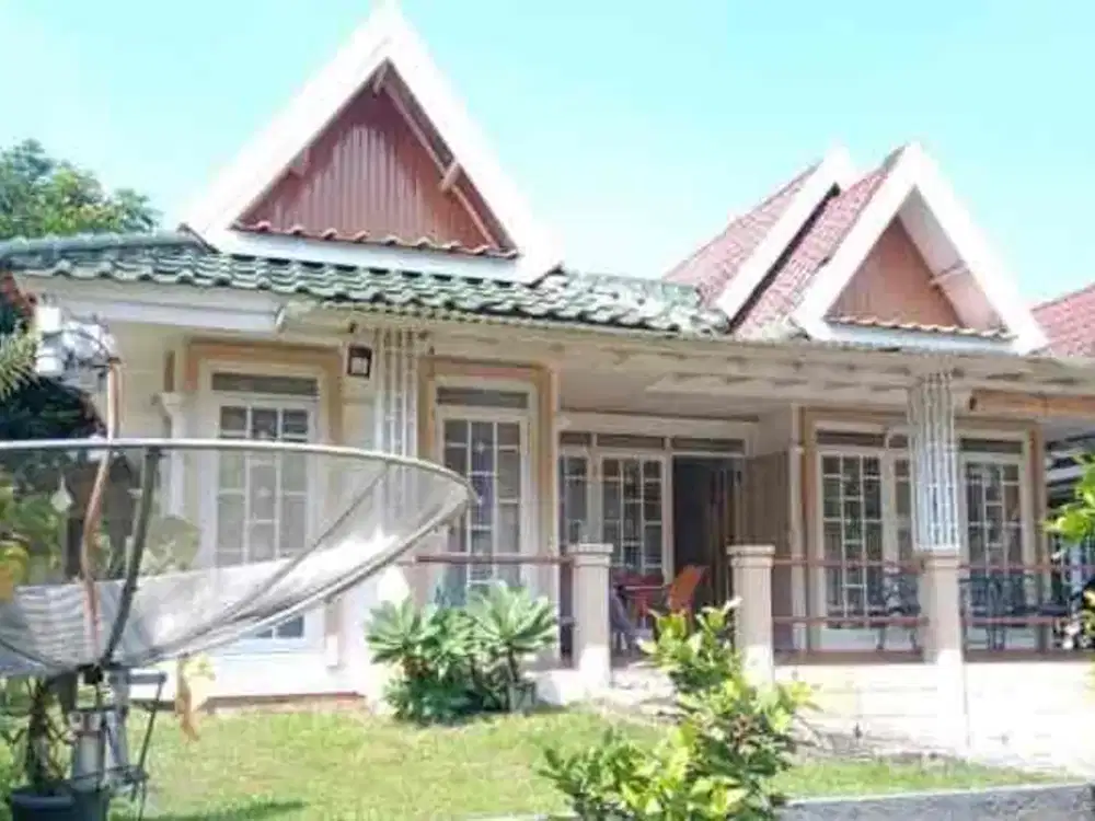 2 Villa di Kota Bunga, Puncak - Lingkungan Asri