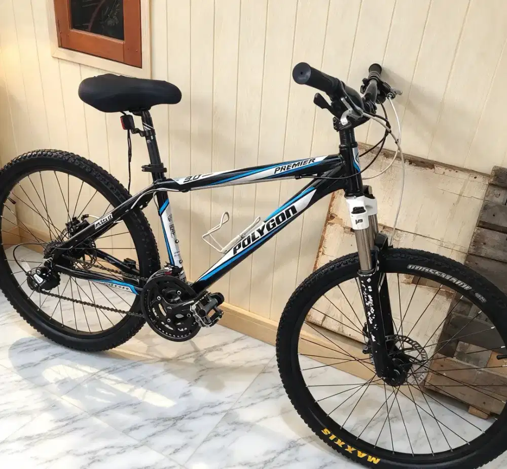 Sepeda gunung MTB polygon premier 3 cakram