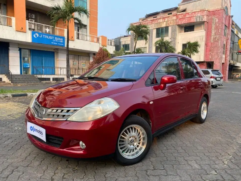 Nissan Latio 1.6 Bensin-MT 2010