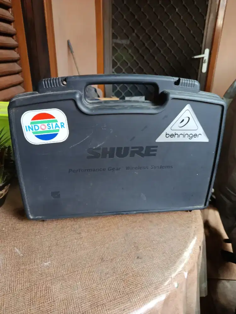 Mic Wireless Shure PGC 4 ( bekas)