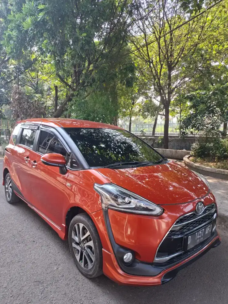 Toyota Sienta Q AT 2017 Matic