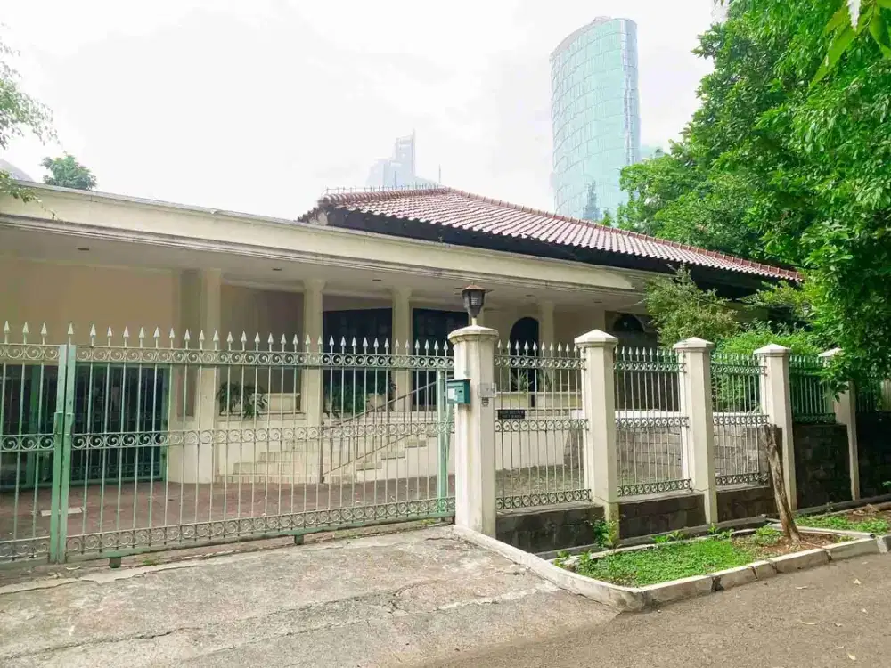 Di jual Rugi Rumah Bawah NJOP Rumah Hook Area Premium Mega Kuningan