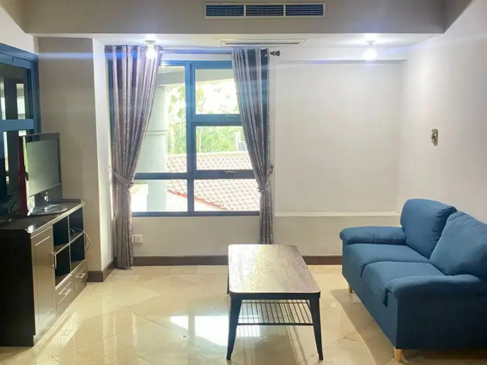 Dijual Apartemen Semi Furnished Grand Tropic Jakarta Barat