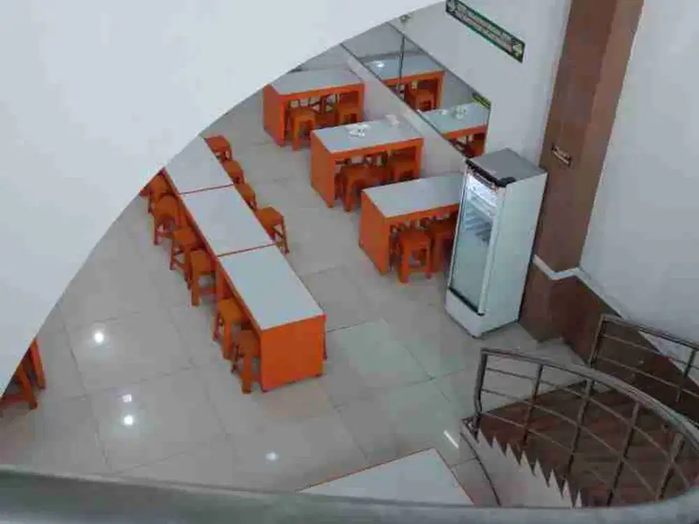 Disewakan Gedung dan Kantor di Otista Otto Iskandardinata Pusat Kota Bandung