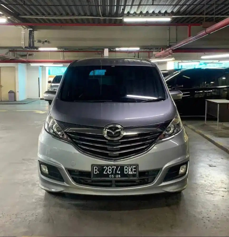 mazda biante (2015)