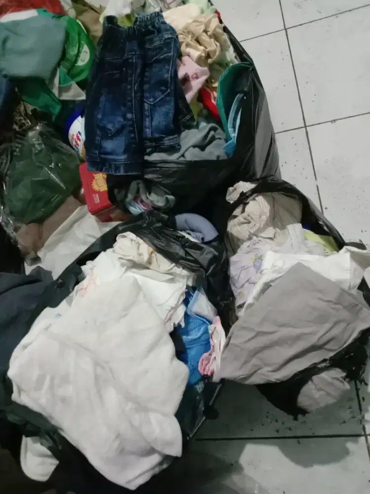 BAJU BAYI & BALITA