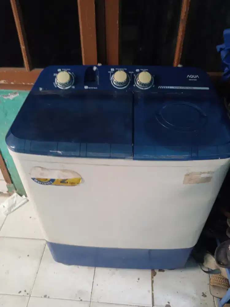 mesin cuci 2 tabung merk aqua