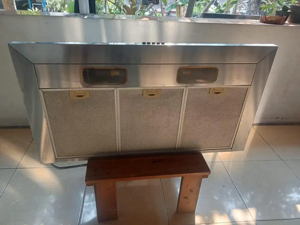 Ariston Cooker Hood