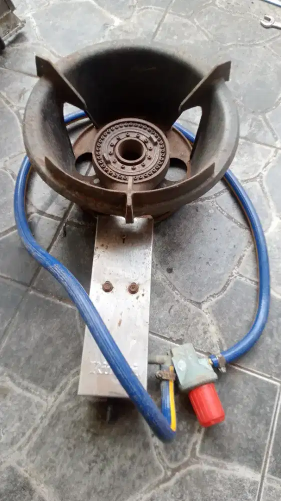 Kompor gas mawar Rinnai