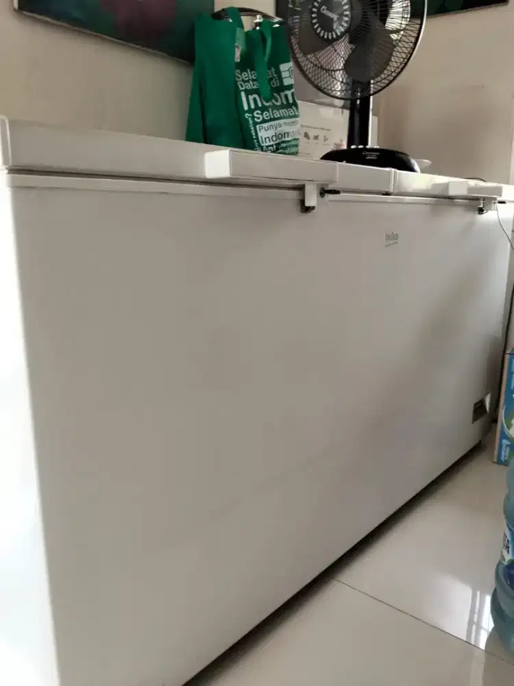 Kulkas Pembeku atau Freezer