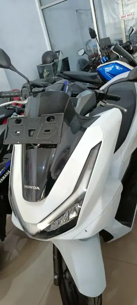 Dijual Cash Kredit Motor PCX 160 CBS Tahun 2026