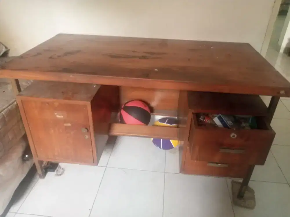 Meja Kerja Jati rangka Besi