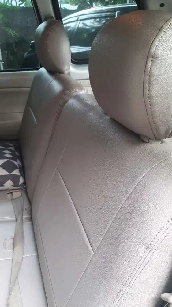 Daihatsu Xenia 2011 Bensin