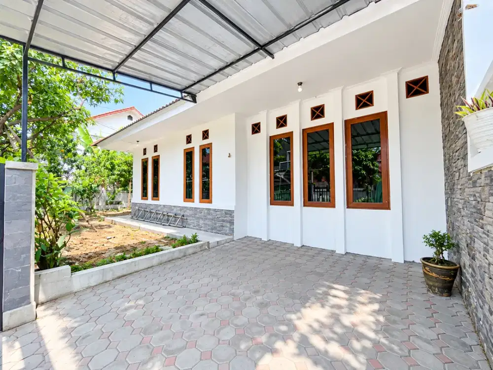 DIJUAL RUMAH SIAP HUNI POSISI HOOK – ANTAPANI BANDUNG