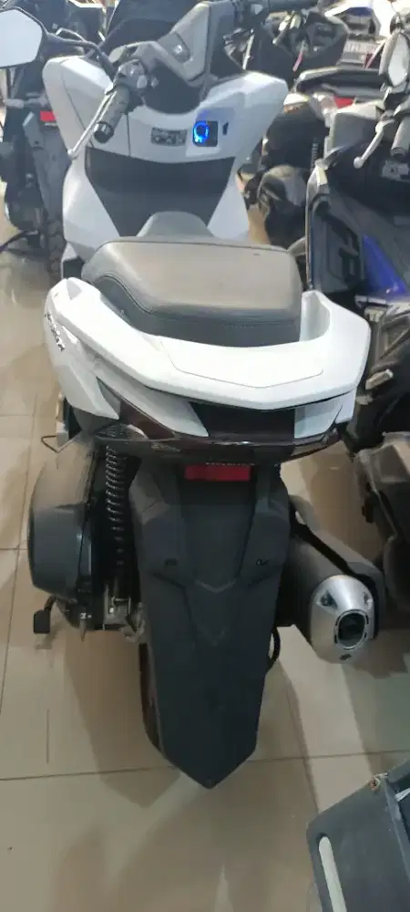 Dijual Cash Kredit Honda PCX 160 CBS Tahun 2026