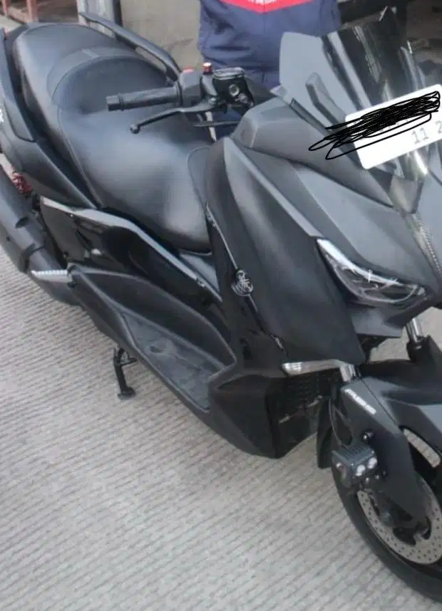 Xmax 2019 black