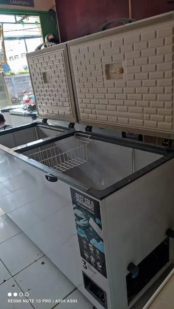 Jual Frezzer ukuran 300-600lt