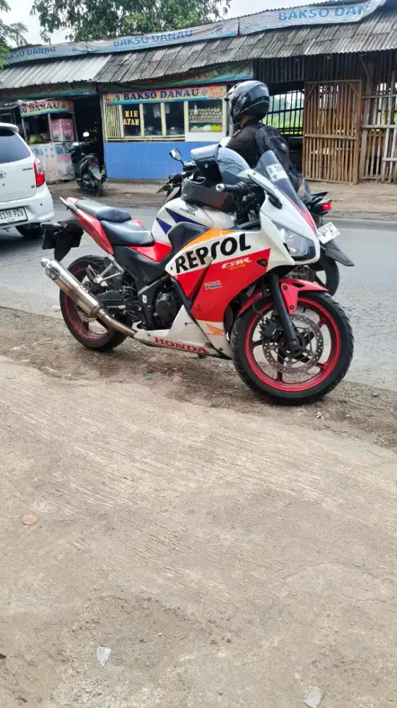 Honda CBR 250R K33 bukan K64