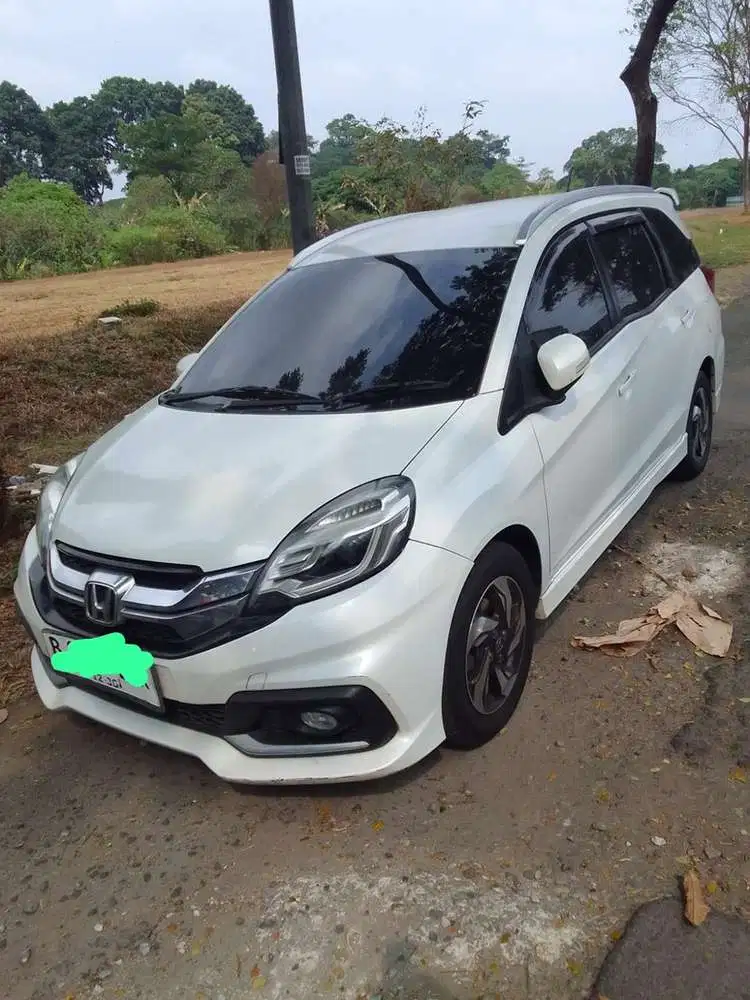 Honda Mobilio 2015 Bensin