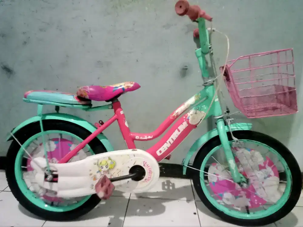 Dijual sepeda mini merk CENTRUM ring 16 kondisi msih bagus kker Normal