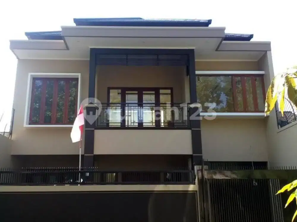 Rumah cantik siap huni dekat tol buah batu bandung