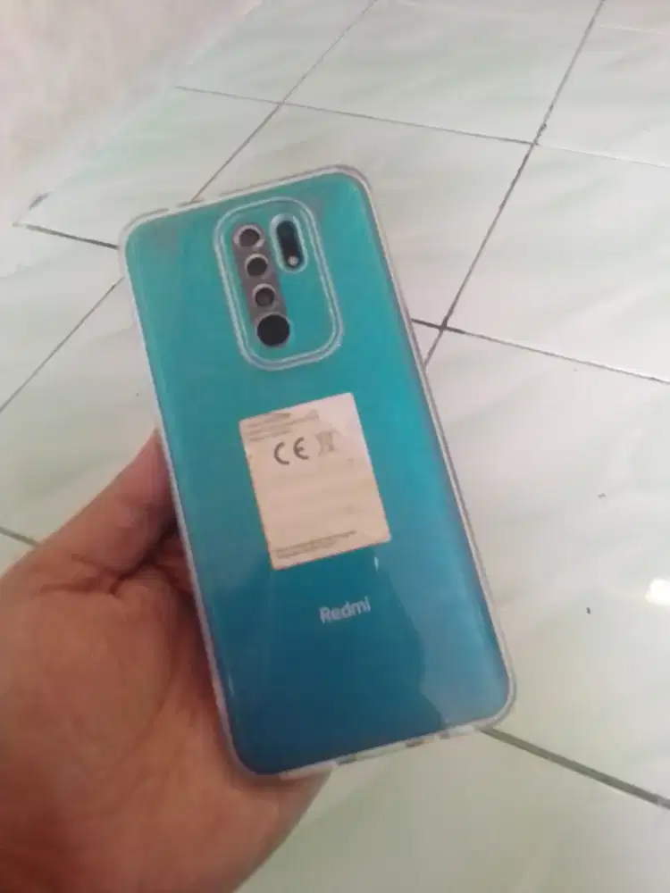 Xiaomi Redmi 9 Hijau Retak