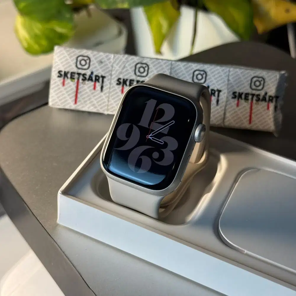 Apple Watch Series 8 41mm Starlight iwatch Mulus