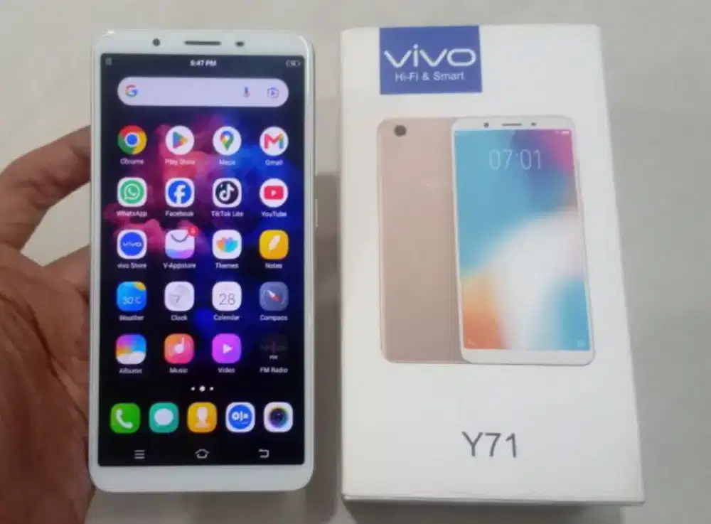 VIVO Y71 (6/128) Like New No Minus Bisa Tukar Tambah