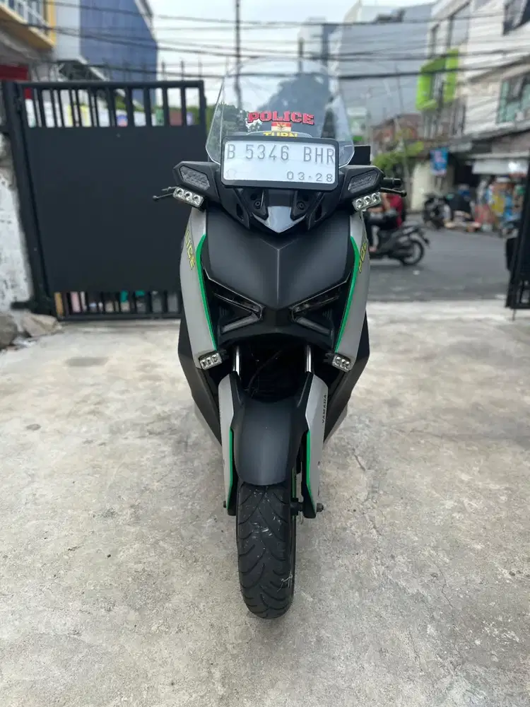 Yamaha Xmax 2023 KM 4rb!