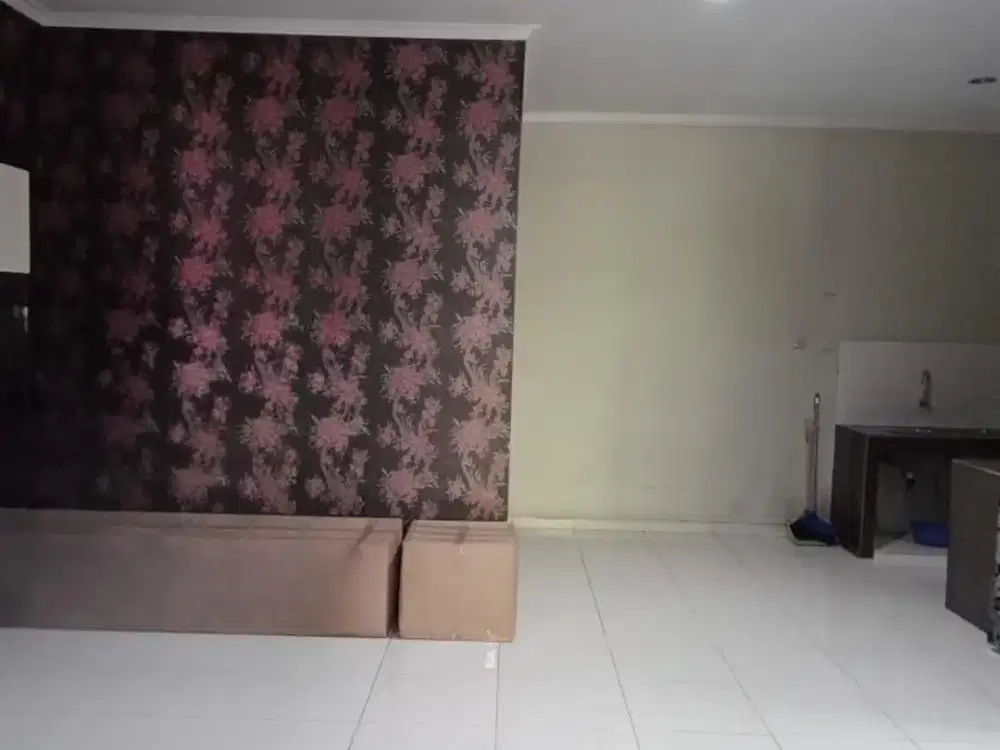 Dijual rumah murah bagus 2 lantai di Cluster Teresta Metland Menteng Jakarta Timur siap huni minimalis modern