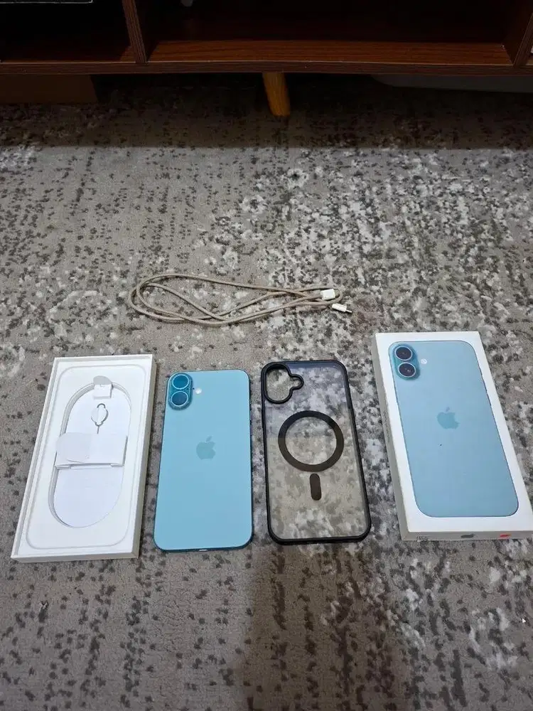 Iphone 16 plus 256gb Ibox