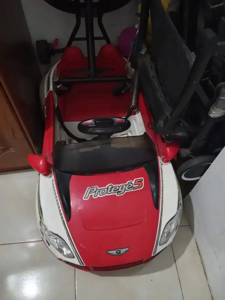 Mobil remote , remote nya sudah tidak ada