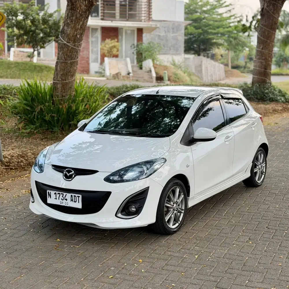 Mazda 2 Type R matic 2012 N Malang kota