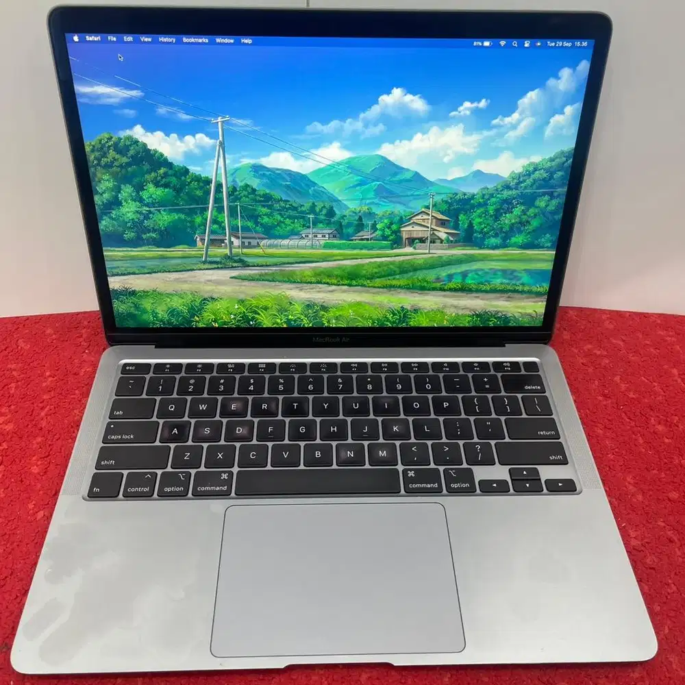 Macbook Air 13 inch Retina, 2020 i3 Space Gray