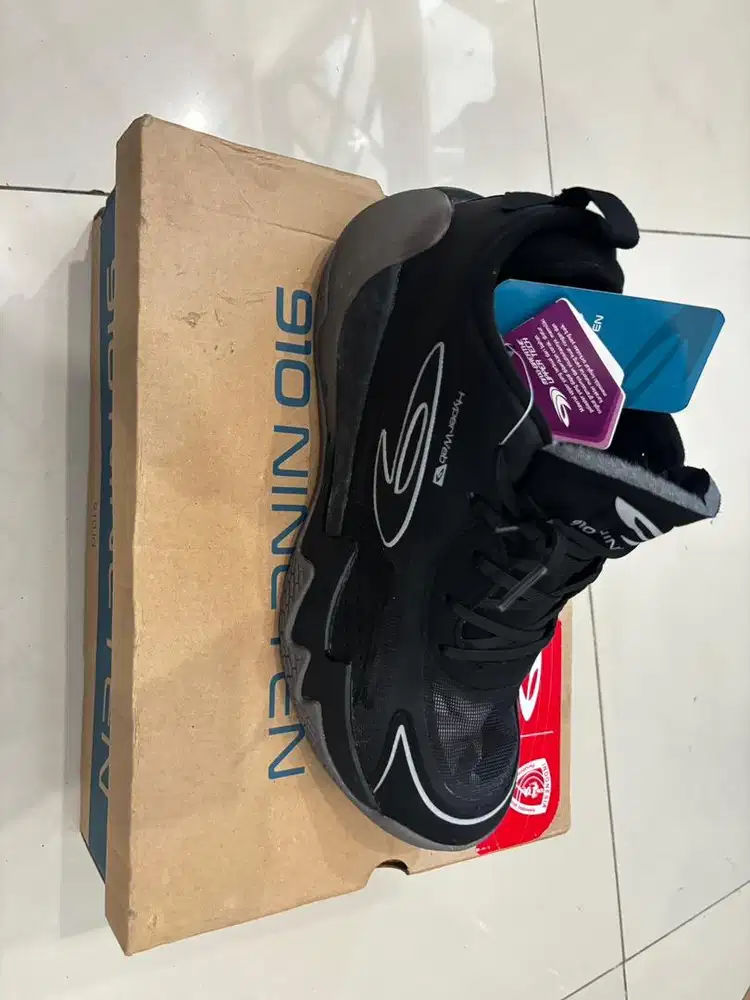 Sepatu ninetin new