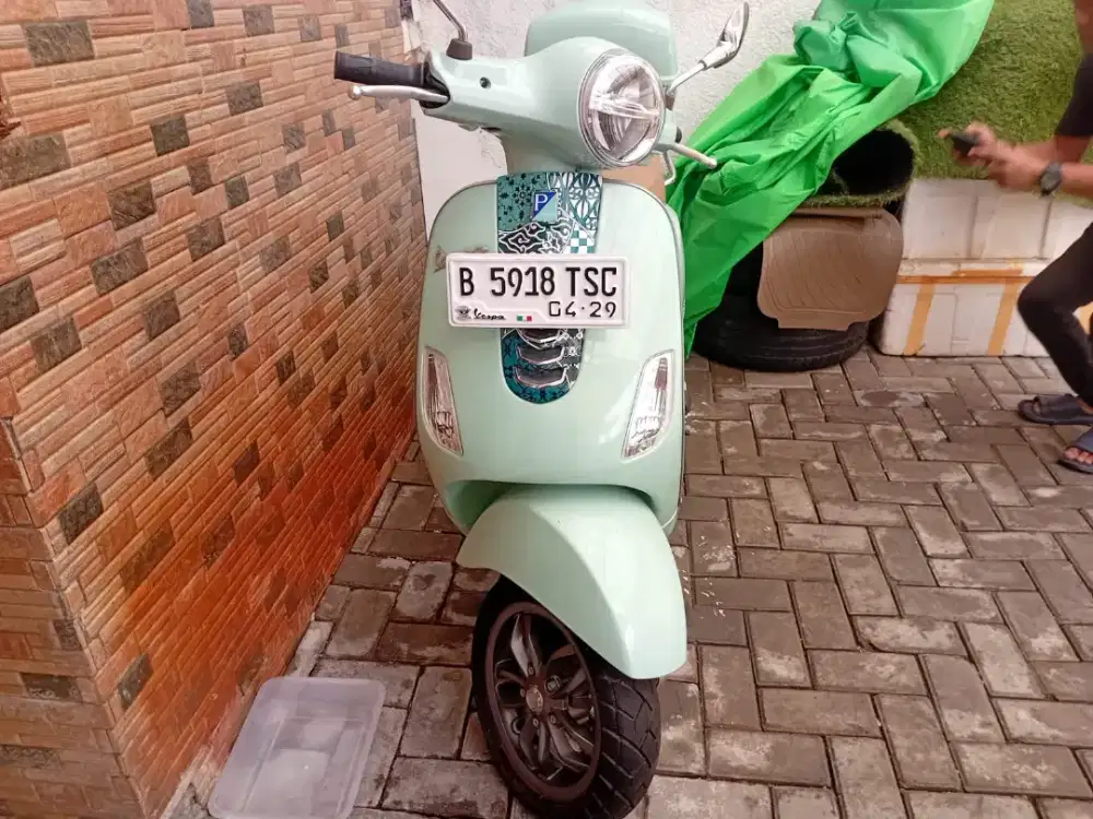 Vespa LX Batik 125cc 2023