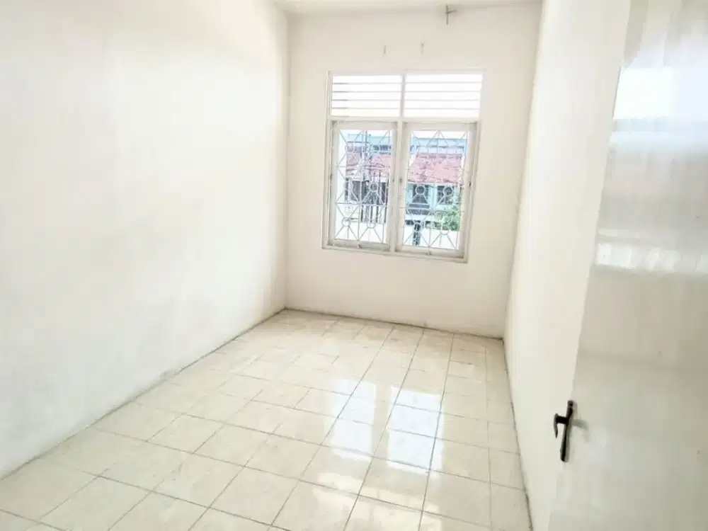 Ruko Bagus 2 Lantai di Harapan Indah Bekasi